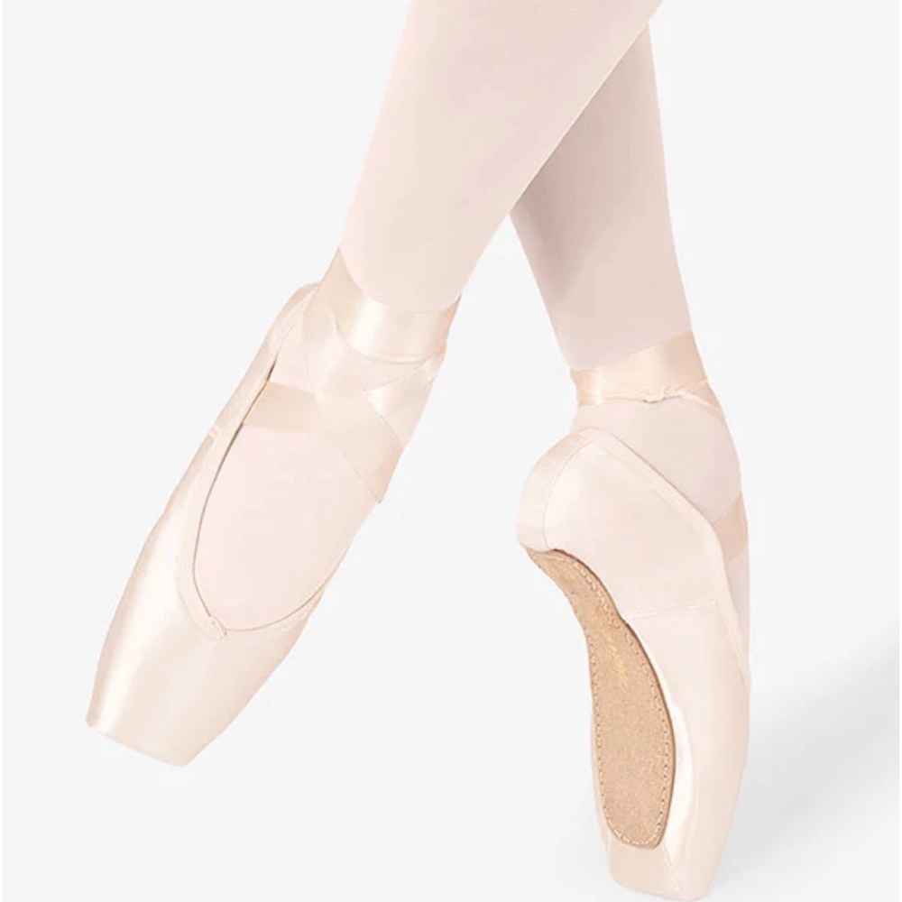 Pink Pointe Ballet Shoes (Russian Pointe)